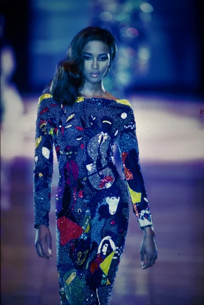 Look 100